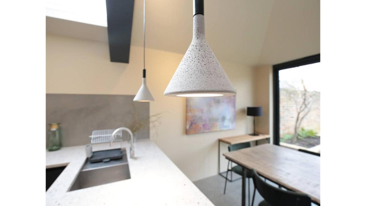 Pass The Keys Stunning, Brand New 3Br Home - Central Оксфорд Экстерьер фото